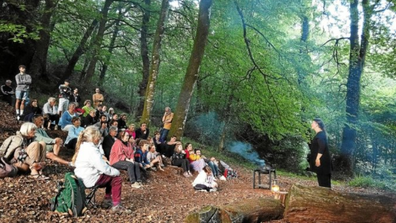 Mignoned Sant-Roch à Plounévez-Quintin des contes juste avant les étoiles